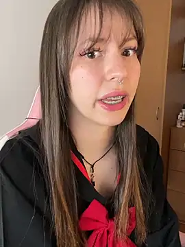 Snapshot of _nobara__ chatting on 02.11.25 nobara online show from 02.11.25