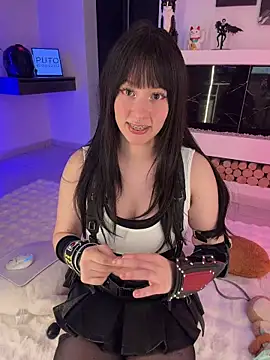 Snapshot of _nobara__ chatting on 05.07.26 nobara online show from 05.07.26