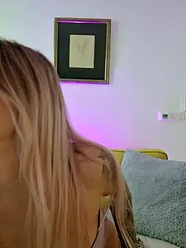 EileX official online show from 02.18.25