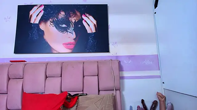 Snapshot of RoxetteMature chatting on 02.06.26 RoxetteMature online show from 02.06.26