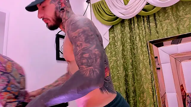 dilan scootk  online show from 12.04.25