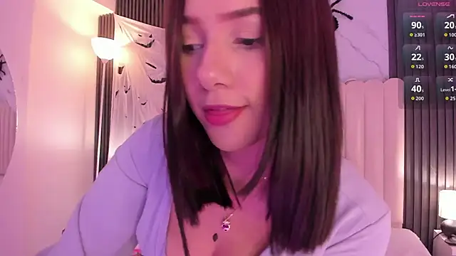 KatDreams  online show from 10.11.25