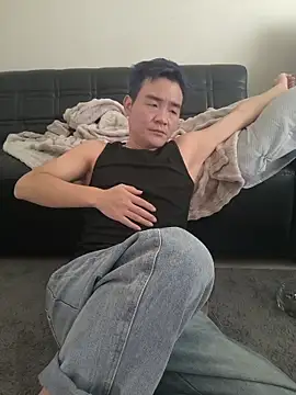 Snapshot of kisstoyousoon2024 chatting on 11.09.25 kisstoyousoon2024 online show from 11.09.25