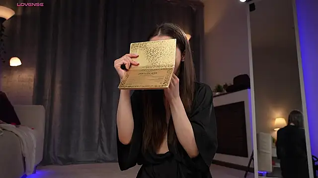 Snapshot of Amely_Young chatting on 02.28.26 Amely Young online show from 02.28.26