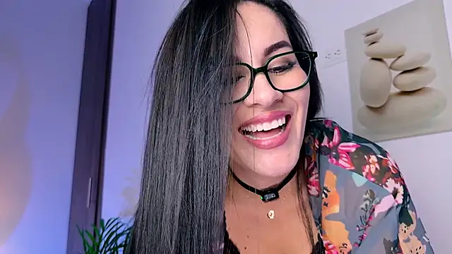 Snapshot of Pamela_Rosal chatting on 04.18.26 Pamela Rosal online show from 04.18.26