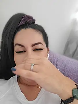 Snapshot of Pamela_Rosal chatting on 04.19.26 Pamela Rosal online show from 04.19.26