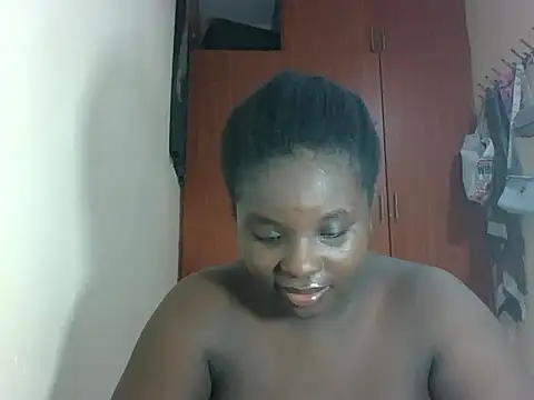 Snapshot of hotebbbyy chatting on 04.13.26 hotebbbyy online show from 04.13.26