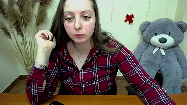 Snapshot of _Annabelle_Lee chatting on 12.30.24 Annabelle Lee online show from 12.30.24