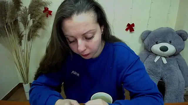 Snapshot of _Annabelle_Lee chatting on 01.06.25 Annabelle Lee online show from 01.06.25