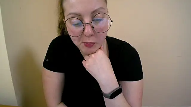 Snapshot of _Annabelle_Lee chatting on 01.28.25 Annabelle Lee online show from 01.28.25