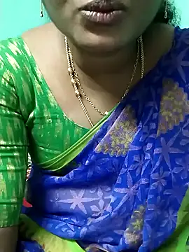 Snapshot of kasmika_kasmika chatting on 12.18.24 kasmika kasmika online show from 12.18.24