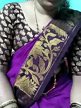 Snapshot of kasmika_kasmika chatting on 12.25.24 kasmika kasmika online show from 12.25.24