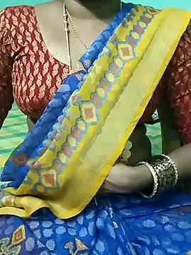 Snapshot of kasmika_kasmika chatting on 01.11.25 kasmika kasmika online show from 01.11.25