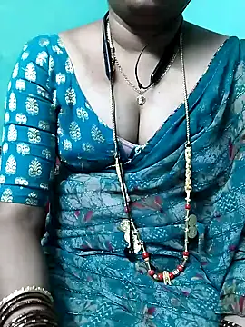 Snapshot of kasmika_kasmika chatting on 02.02.25 kasmika kasmika online show from 02.02.25