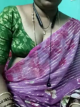 Snapshot of kasmika_kasmika chatting on 02.08.25 kasmika kasmika online show from 02.08.25