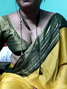 Snapshot of kasmika_kasmika chatting on 02.11.25 kasmika kasmika online show from 02.11.25