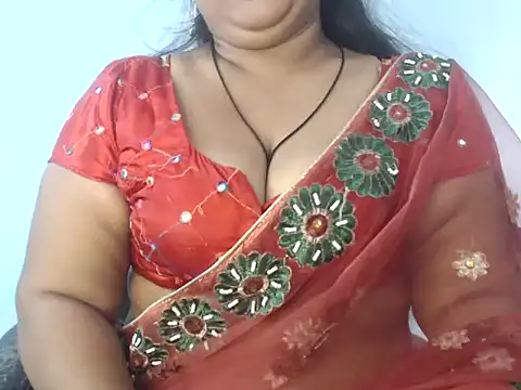 Snapshot of sapna-ji chatting on 12.23.24 sapna-ji online show from 12.23.24