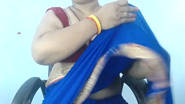 Snapshot of sapna-ji chatting on 09.29.25 sapna-ji online show from 09.29.25