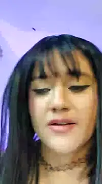 Snapshot of ItsNaiixa chatting on 12.22.24 ItsNaiixa online show from 12.22.24