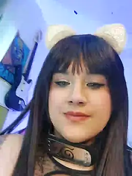 Snapshot of ItsNaiixa chatting on 01.12.25 ItsNaiixa online show from 01.12.25