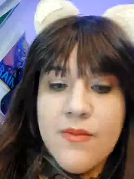 Snapshot of ItsNaiixa chatting on 01.12.25 ItsNaiixa online show from 01.12.25