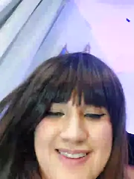 Snapshot of ItsNaiixa chatting on 02.16.25 ItsNaiixa online show from 02.16.25