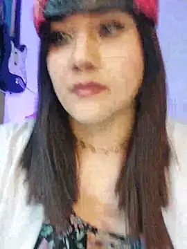 Snapshot of ItsNaiixa chatting on 02.16.25 ItsNaiixa online show from 02.16.25