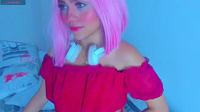 Snapshot of Sweet_MaryJane2 chatting on 12.04.24 Sweet MaryJane2 online show from 12.04.24