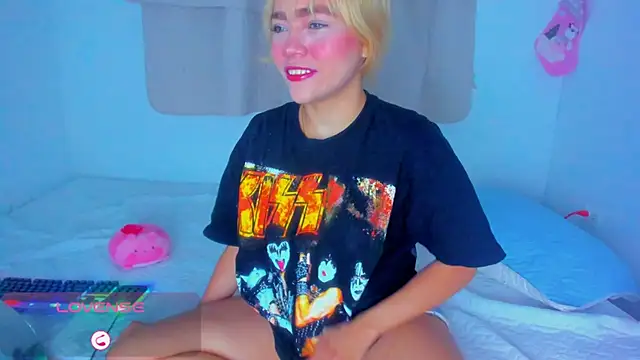 Snapshot of Sweet_MaryJane2 chatting on 12.13.24 Sweet MaryJane2 online show from 12.13.24