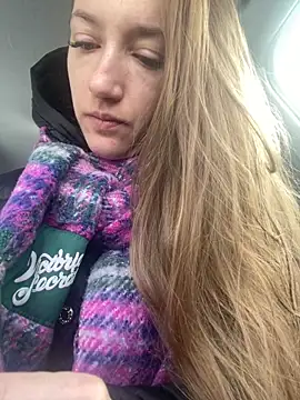 KateRedgar online show from 02.14.25