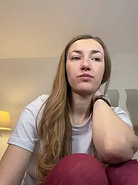 KateRedgar online show from 03.03.25