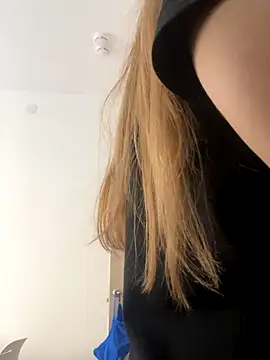 KateRedgar online show from 09.12.25