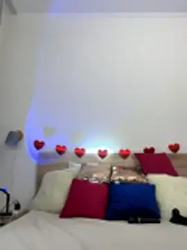 KateRedgar online show from 02.15.26