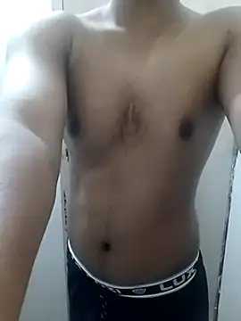 Snapshot of hottboy_39 chatting on 12.09.24 hottboy 39 online show from 12.09.24