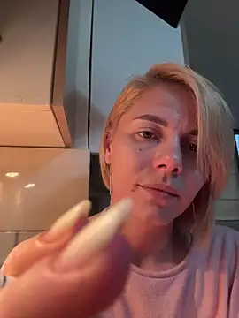 Snapshot of tanyagrey chatting on 01.06.26 tanyagrey online show from 01.06.26