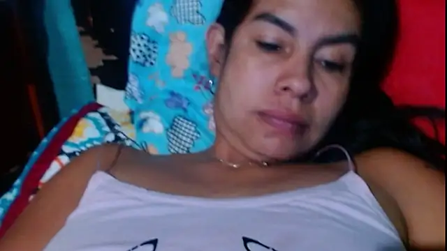 Snapshot of Alanagracia chatting on 06.26.26 Alanagracia online show from 06.26.26