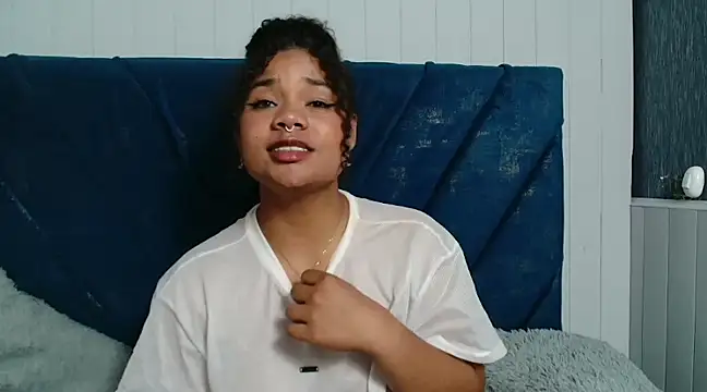 Snapshot of KittyBrookex chatting on 02.10.25 KittyBrookex online show from 02.10.25