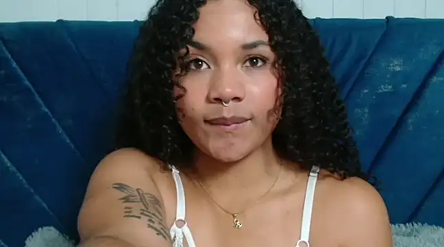 Snapshot of KittyBrookex chatting on 02.14.25 KittyBrookex online show from 02.14.25