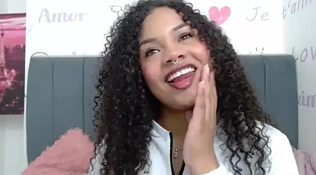 Snapshot of KittyBrookex chatting on 02.24.25 KittyBrookex online show from 02.24.25