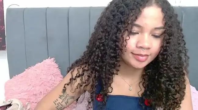 Snapshot of KittyBrookex chatting on 02.28.25 KittyBrookex online show from 02.28.25