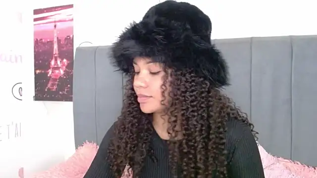 Snapshot of KittyBrookex chatting on 03.02.25 KittyBrookex online show from 03.02.25