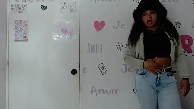 Snapshot of KittyBrookex chatting on 03.03.25 KittyBrookex online show from 03.03.25