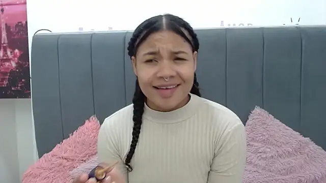 Snapshot of KittyBrookex chatting on 03.19.25 KittyBrookex online show from 03.19.25