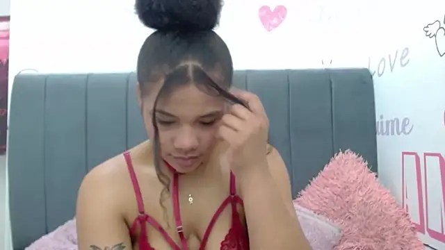 Snapshot of KittyBrookex chatting on 03.22.25 KittyBrookex online show from 03.22.25