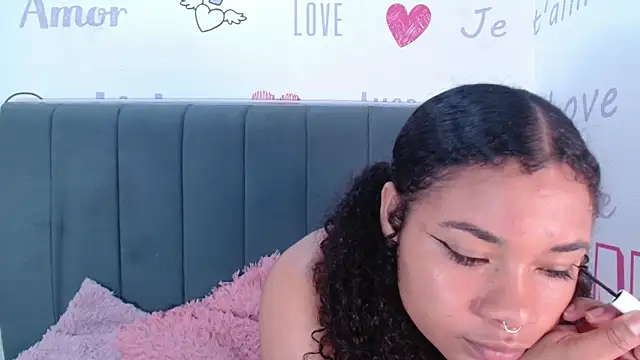 Snapshot of KittyBrookex chatting on 10.18.25 KittyBrookex online show from 10.18.25