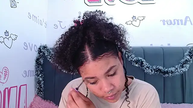 KittyBrookex online show from 12.19.25