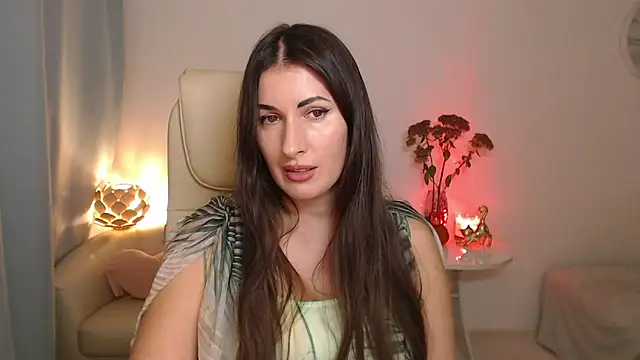 MaryMalory11 online show from 11.23.25