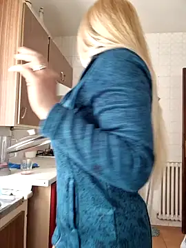 Snapshot of lamorbosa37 chatting on 01.07.25 lamorbosa37 online show from 01.07.25