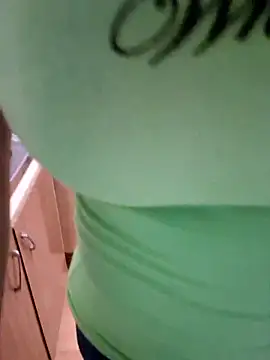 Snapshot of lamorbosa37 chatting on 09.16.25 lamorbosa37 online show from 09.16.25