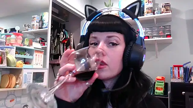 Marcelinegoddess online show from 02.14.25